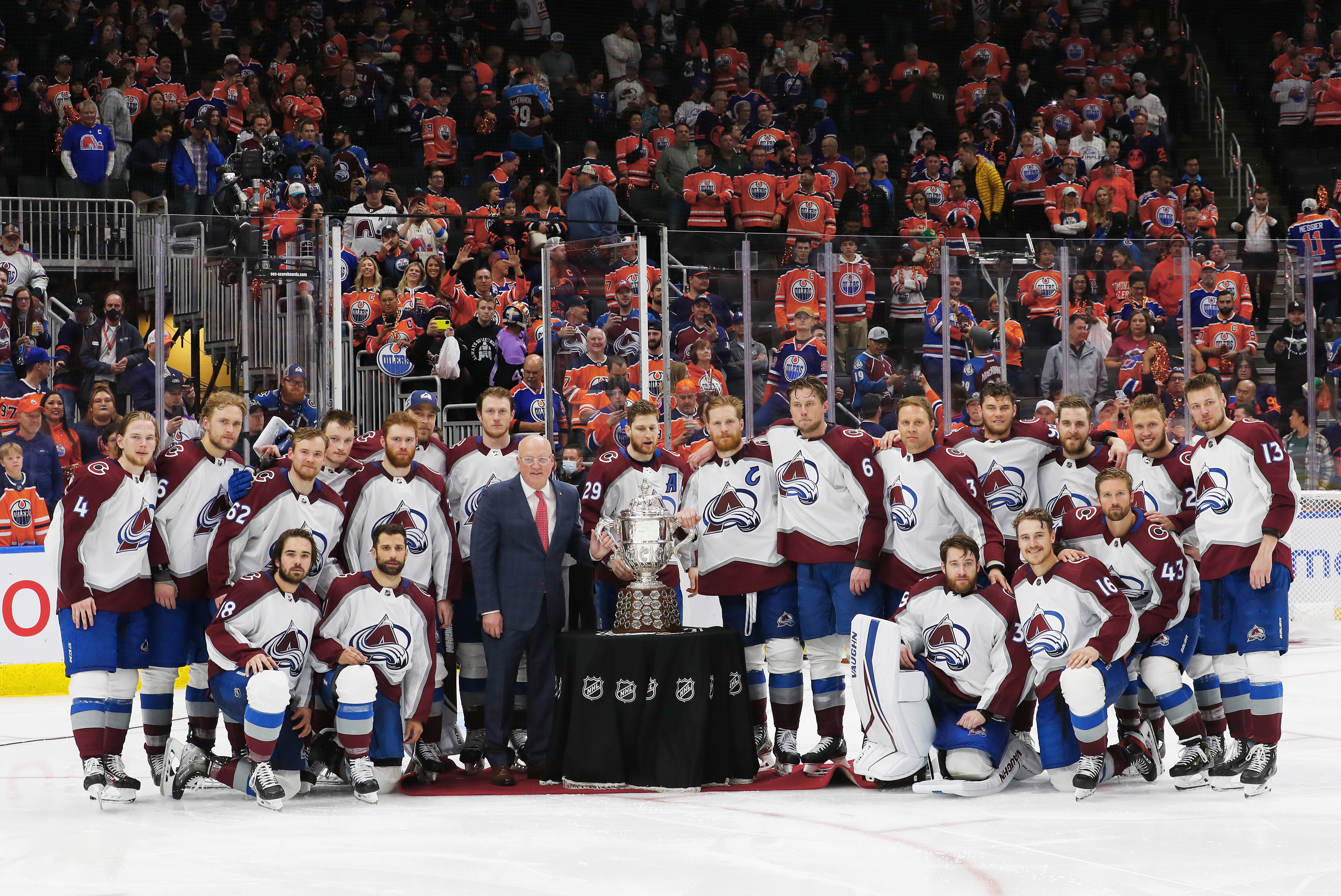 Colorado avalanche. Колорадо Эвеланш Кубок Стэнли. НХЛ Колорадо Эвеланш. Колорадо Эвеланш Кубок Стэнли 2022. Колорадо хоккейная команда.