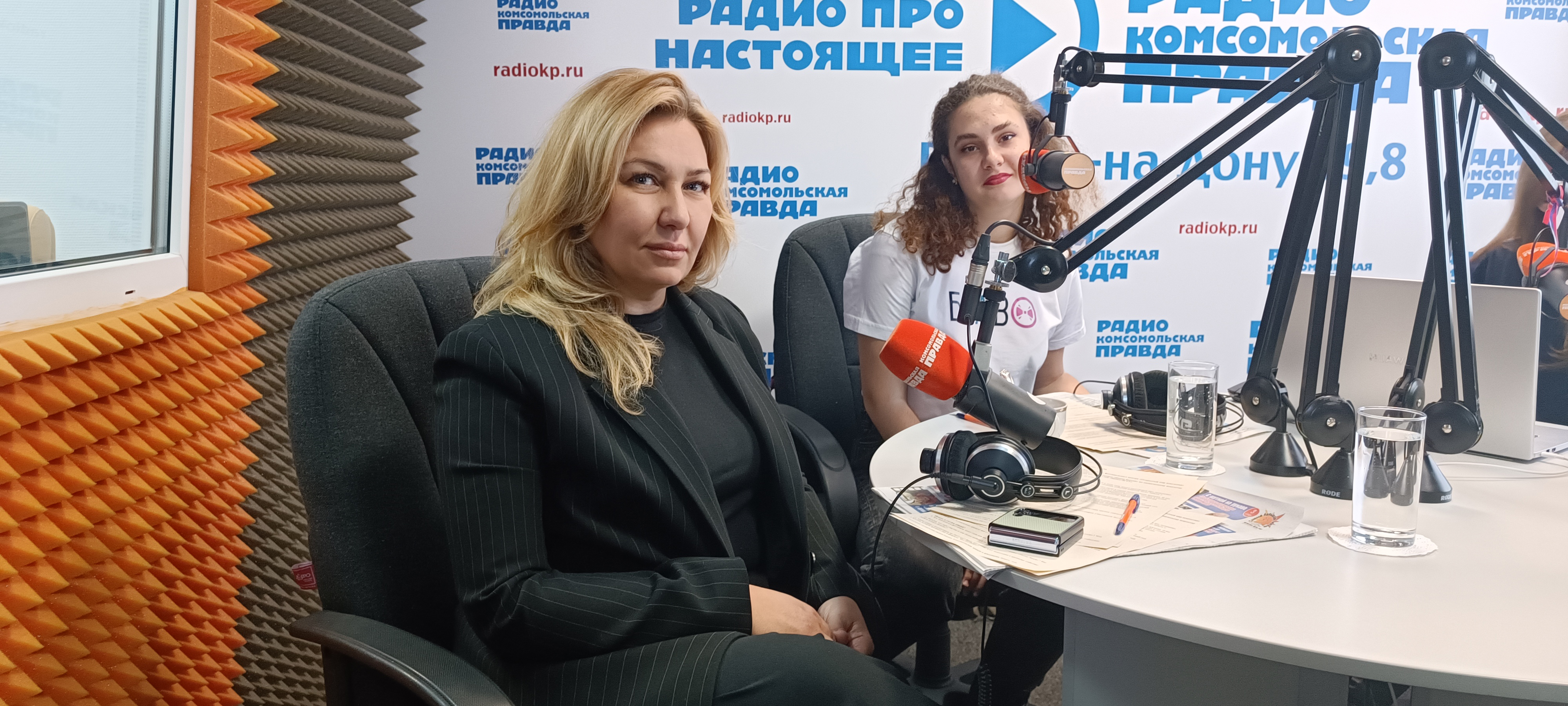 Керемет орыс қыздары порно видео Қара әйелдермен порнофильмдер