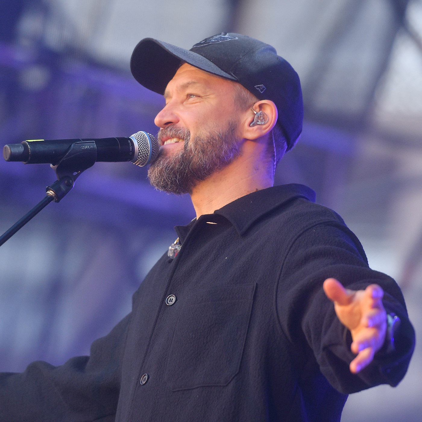 Владимир Кристовский из Uma2rman посвятил песню дочке Владимир Кристовский из Uma2rman посвятил песню дочке