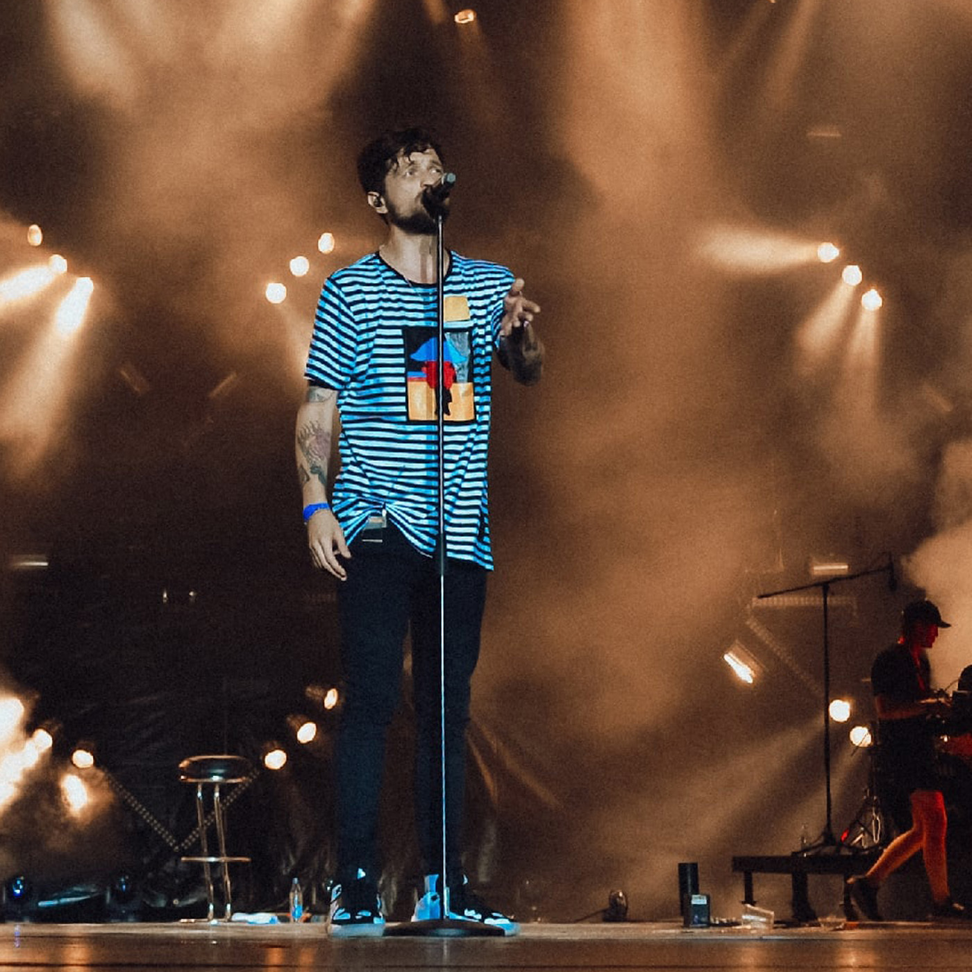 ЛСП вслед за «Ленинградом» спел про Терминатора ЛСП вслед за «Ленинградом» спел про Терминатора