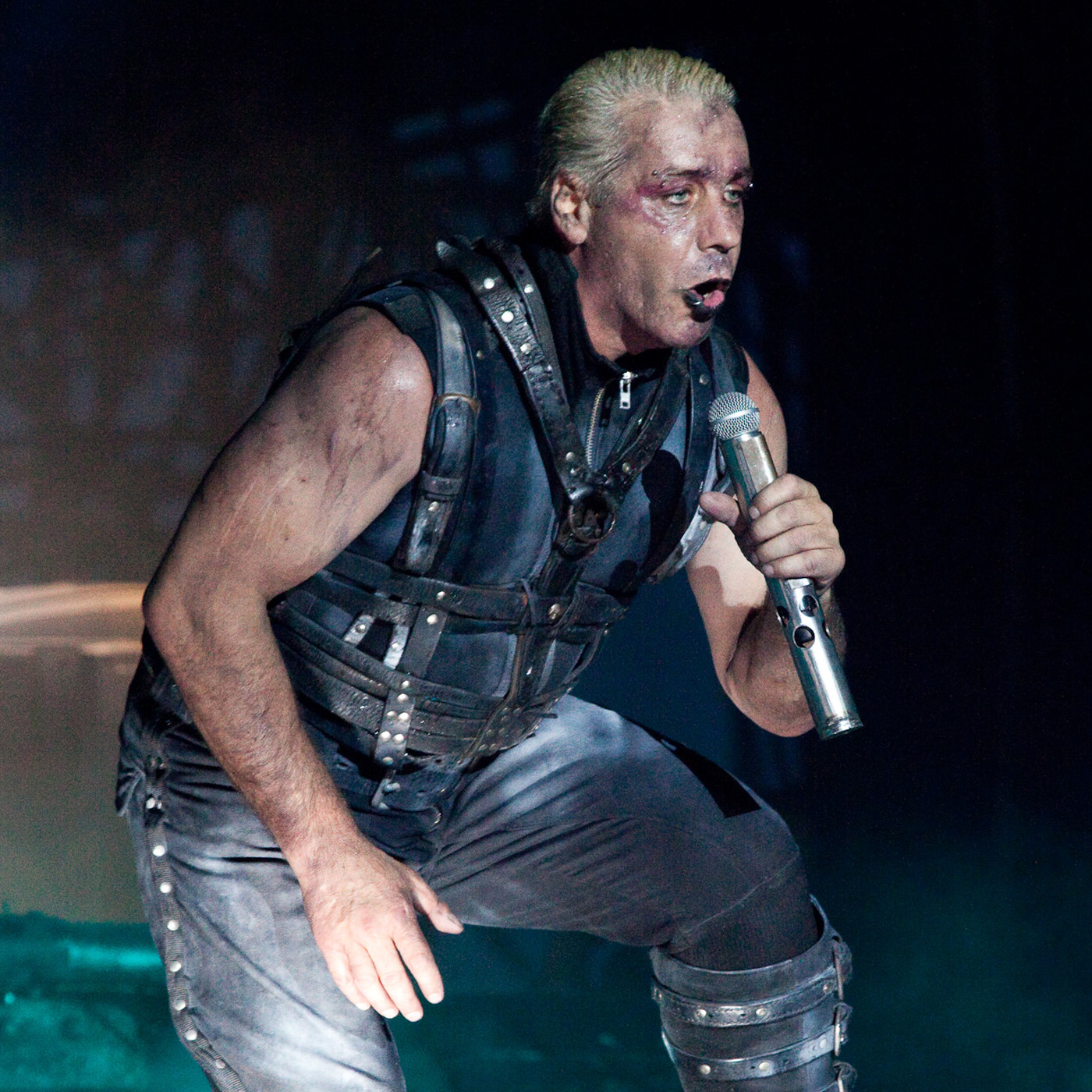25 лет альбому Rammstein «Mutter»: пластинка подарила нам «Sonne», «Ich will», «Feuer frei!» и «Mein Herz brennt» episode artwork