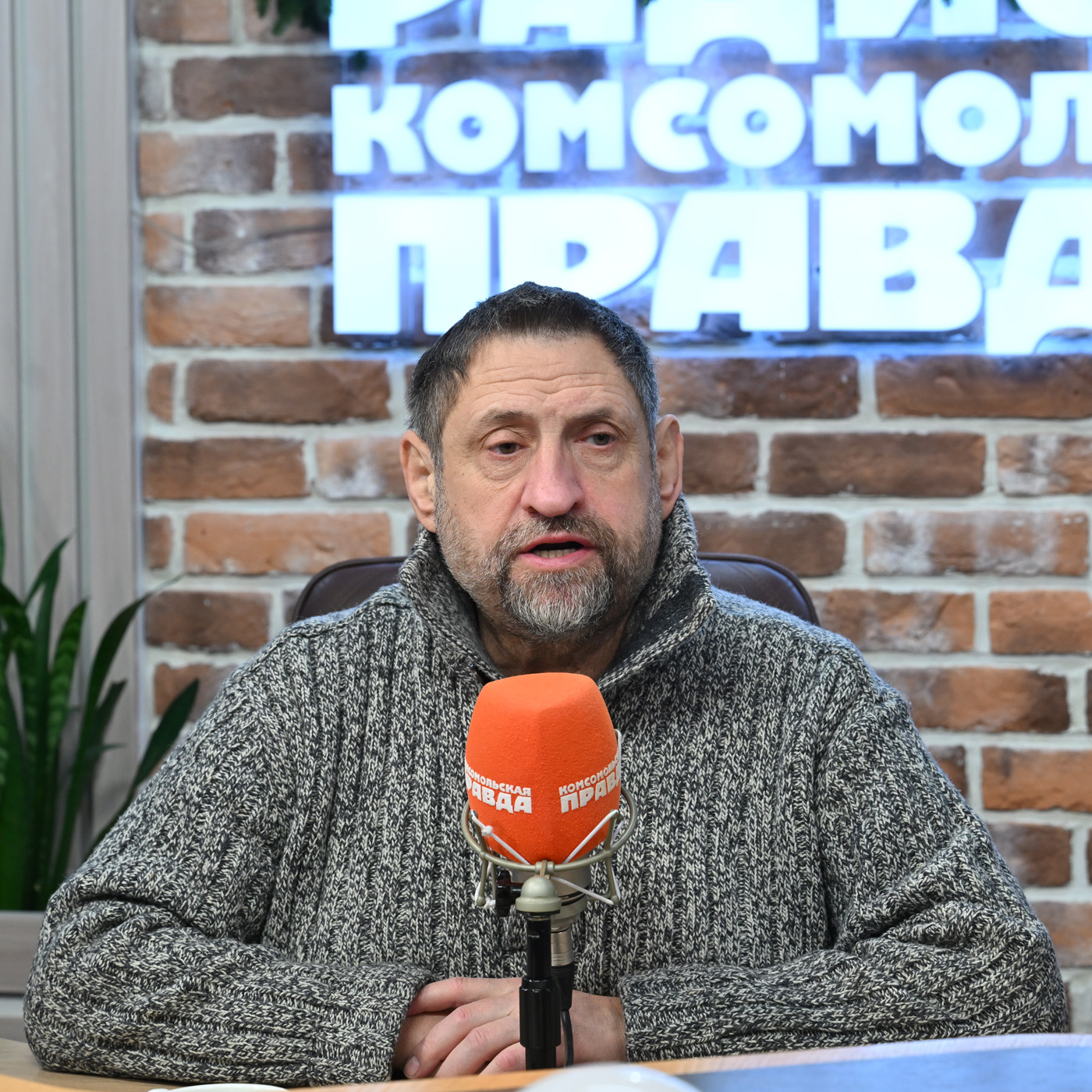 Александр Сладков рассказал о том, что сейчас происходит на фронте episode artwork