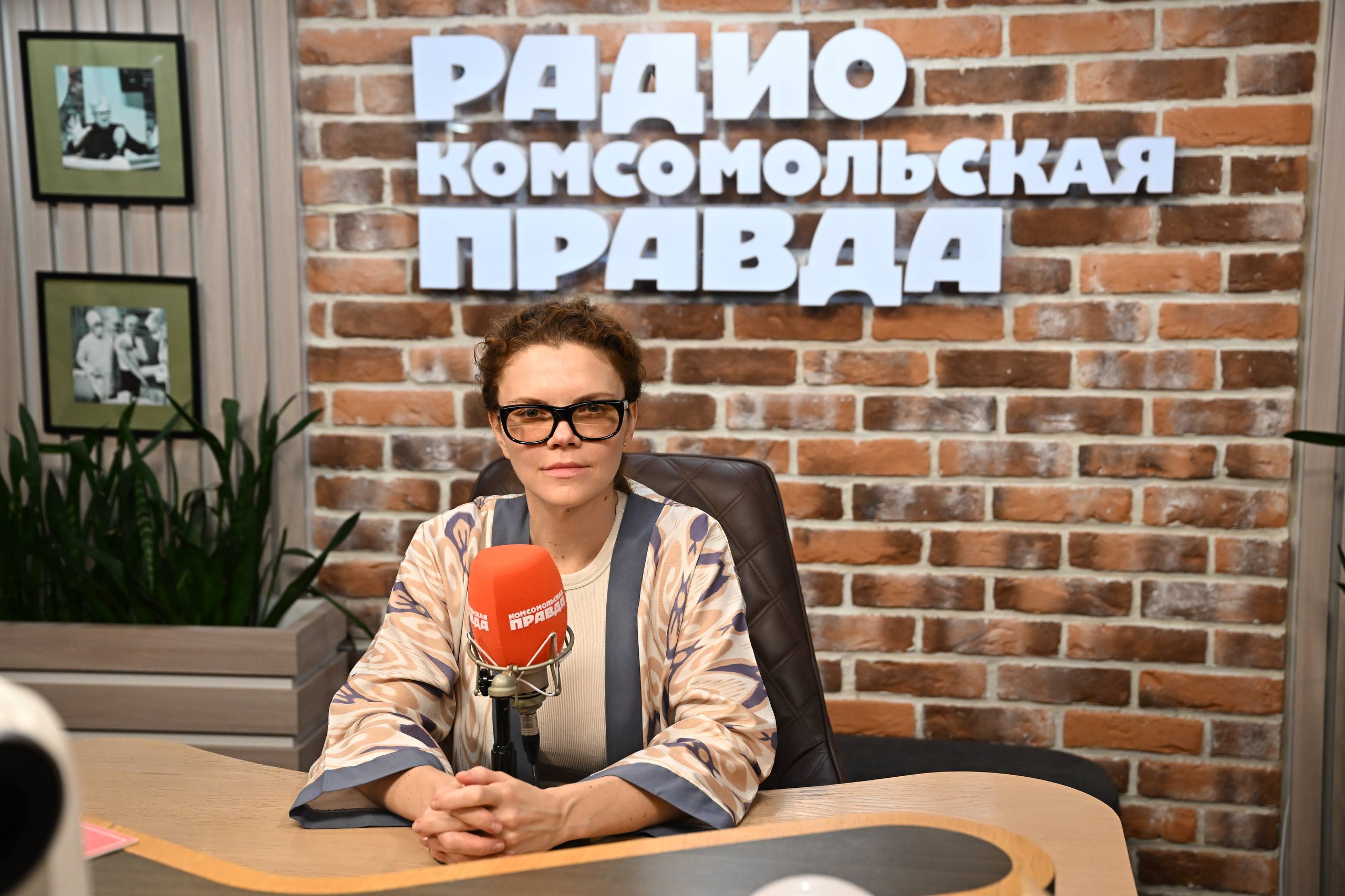 Мифы и реальность о том, как победить старость: интервью с косметологом Аллой Королевой episode artwork