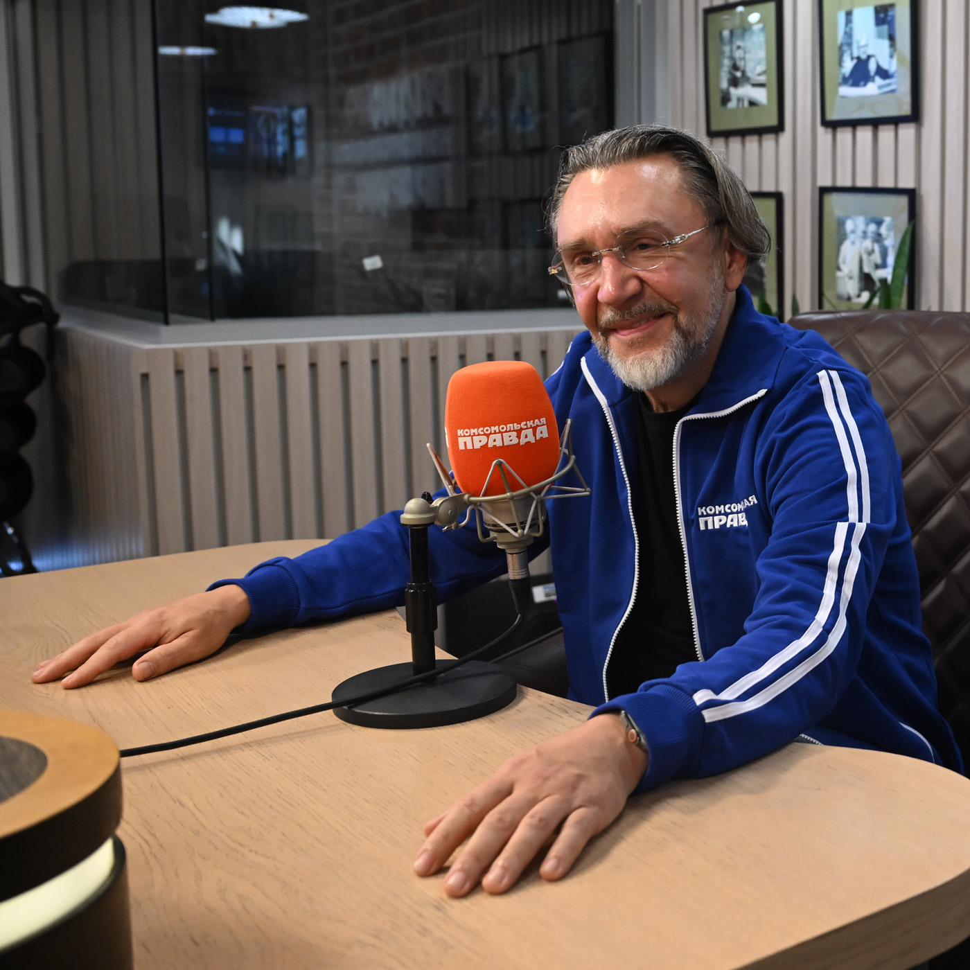Шнуров и «Ленинград» выпустили песню в защиту Джигана