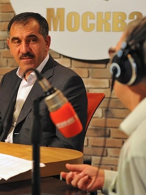 Юнус-бек Евкуров ответил на вопросы в прямом эфире Радио «Комсомольская правда»