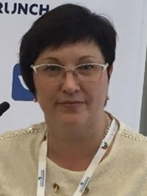 Пинская Елена Олеговна, заместитель министра образования и науки Самарской области