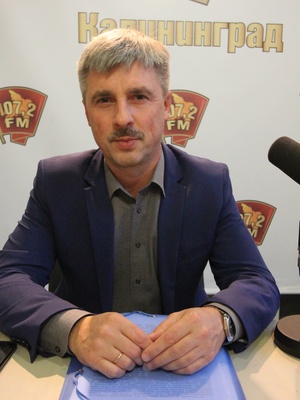 Евгений Маслов