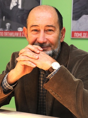 Александр Владимирович Бузгалин, экономист