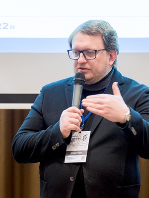 Олег Никитенко