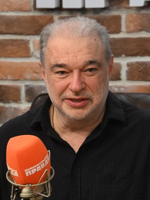 Анатолий Максимов