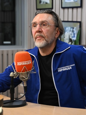 Сергей Шнуров