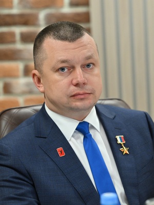 Артур Орлов, Герой России, участник президентской программы «Время героев», председатель правления «Движение Первых»