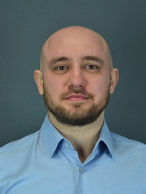 Сергей Никишов — специалист по эффективной работе с искусственным интеллектом и технологиям, автор книги «Метод Никишова»