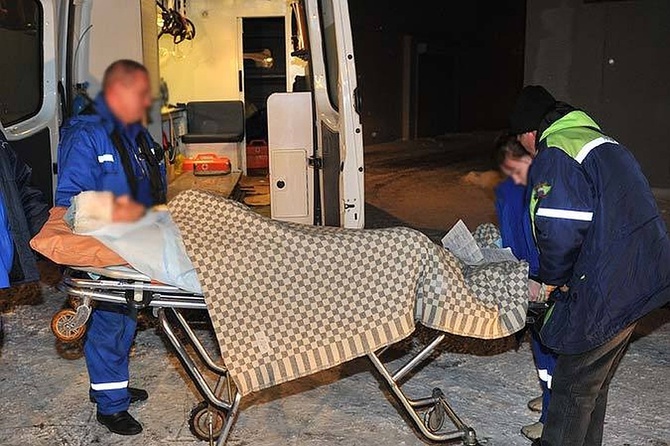 Пострадавшим оказывают помощь