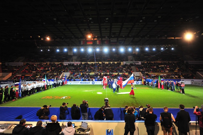 Церемония открытия Международного футбольного турнира «Кубок легенд»