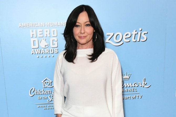 «Я парализована»: Шэннен Доэрти страшится IV стадии рака