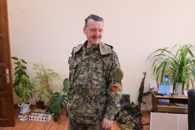 Игорь Стрелков: Российские военные в Карабахе теперь будут фактически в заложниках