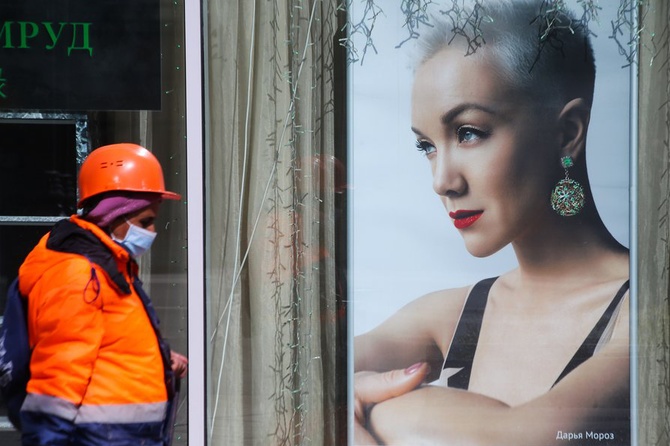 «Лучи поддержки»: звезды обратились к слушателям Радио «КП»