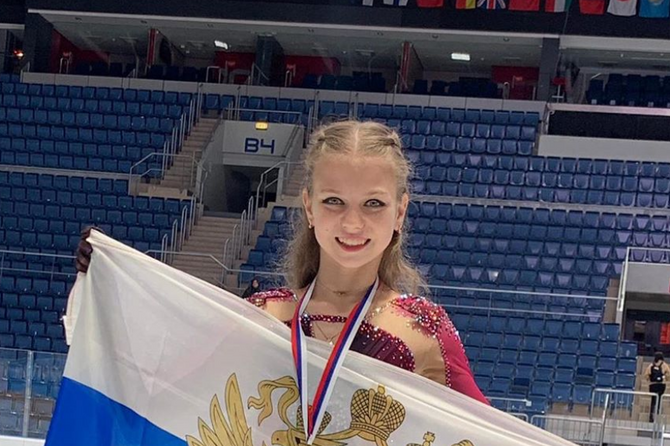 Фигуристка Александра Трусова