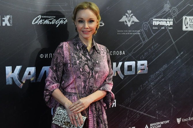 «Безмерное счастье и любовь»: вдова Олега Табакова показала фото во время беременности