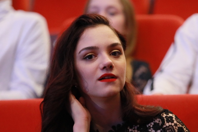 «Будем скучать по тебе, малышка»: Медведева отреагировала на гибель фигуристки