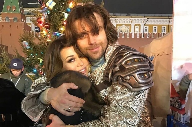 Стали известны заработки мужа Заворотнюк Чернышева