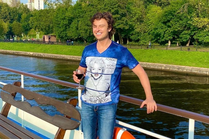 Выкидыш у любовницы и 4 квартиры: Шаляпин вновь одинок