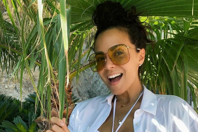 «Совсем ополоумела»: Каменских затравили за абсолютно голое тело