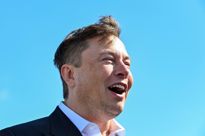 Как тебе такое, Билл Гейтс? Назван второй богатейший человек планеты