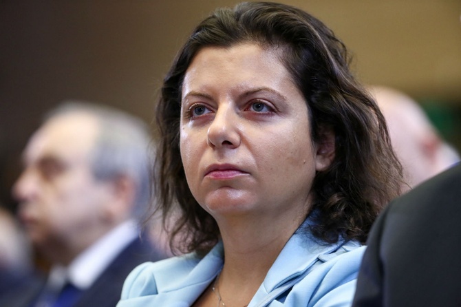 «Дуэль» или уголовное дело: Симоньян поставила ультиматум оболгавшему ее автору 