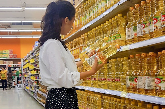 Цены на продукты в России могут заморозить на три месяца с января