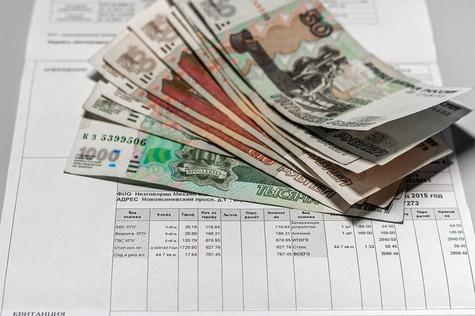 «Не надо копить долги»: эксперт об отмене моратория на штрафы за неоплаченные ЖКУ