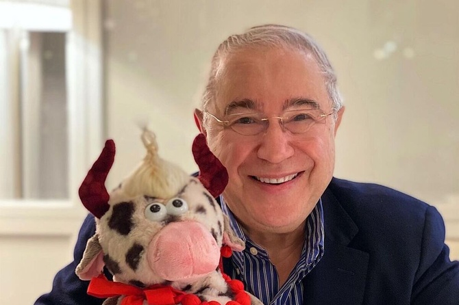 «Меня не следует отвлекать»: вернувшийся к работе Петросян оставил сына чужой женщине