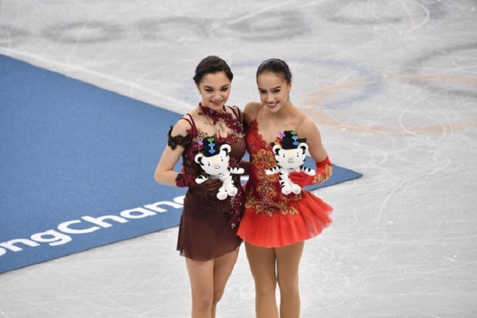 Обошла Медведеву: Алина Загитова стала лучшей на Кубке Первого канала 