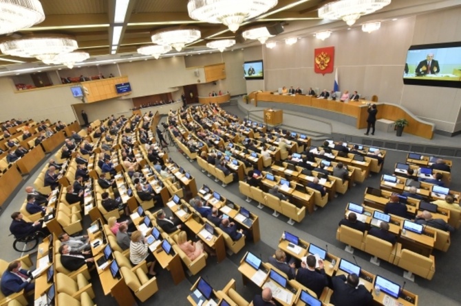 Эксперт о политической работе звезд: «Свое эго преодолеть будет сложно»