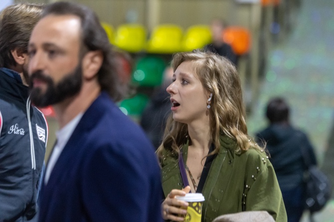 «Без него не пойду»: Арзамасова поставила Авербуху ультиматум в вопросе о «пополнении в семье»