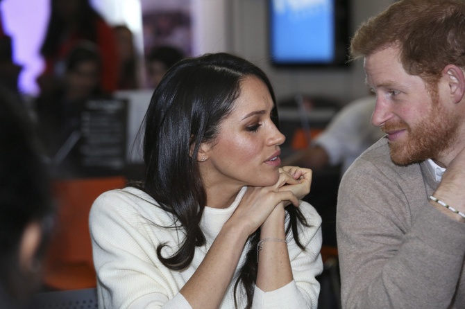 «Диана никогда бы так не поступила»: автор книги о принцессе Уэльской раскритиковала Меган Маркл