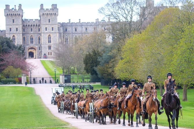 30 человек: опубликован список приглашенных на похороны принца Филиппа