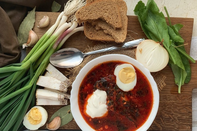 «На баранине или на телятине»: кремлевский повар рассказал, какой борщ любит Путин