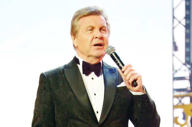  «Фантомная совесть»: Лещенко оценил кавер солиста Rammstein на «Любимый город»