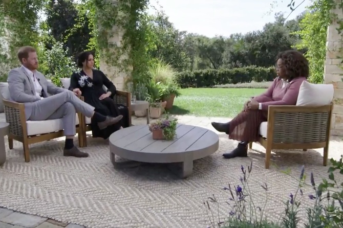 «Он очень эмоционален»: почему принц Гарри дал скандальное интервью Опре Уинфри