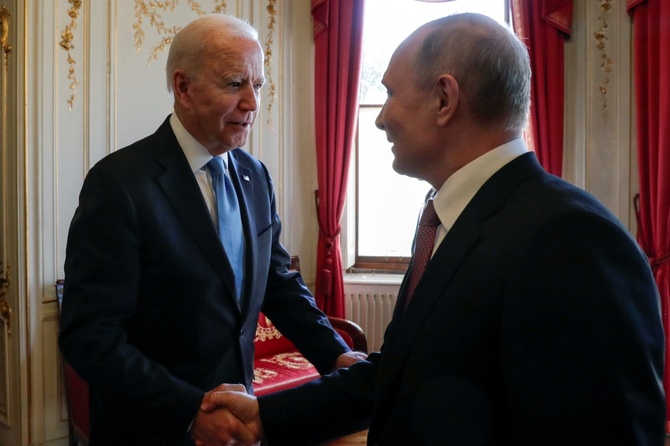 «Это долгий процесс»: Бовт оценил результаты переговоров Путина и Байдена