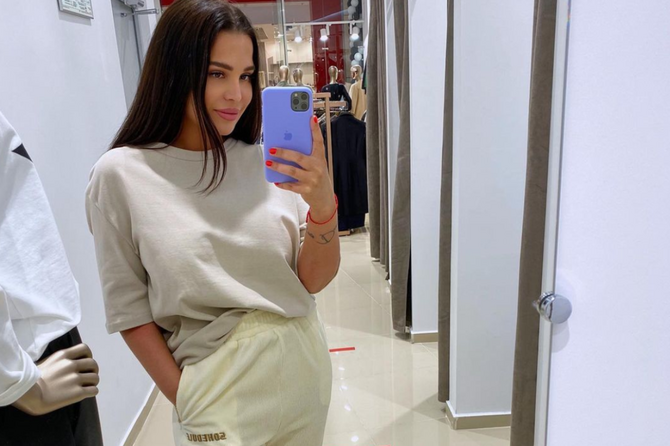 Бросившая мужа Катя Колисниченко из «Дома-2» призналась, сколько продержится без мужчины