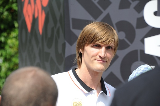 Президент РФБ показал новую необычную арт-площадку в Дагестане в честь Хабиба Нурмагомедова: видео