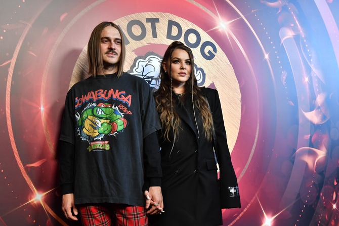 Little Big сделали клип-пародию на весь интернет: видео