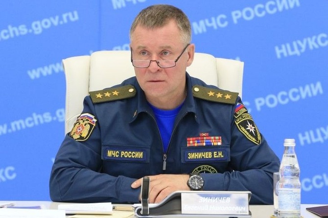 Путин присвоил главе МЧС Зиничеву звание Героя России посмертно