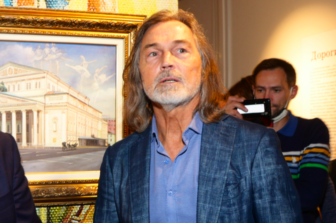 Никас Сафронов разнес российские курорты за сервис и грязные пляжи