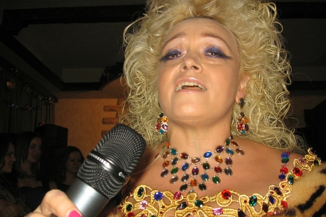 «Я борюсь»: Кадышева рассказала о своем состоянии