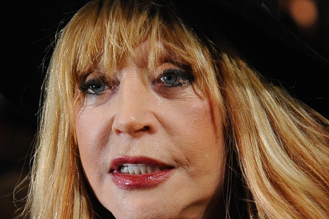 Под мальчика: Пугачева решила кардинально сменить прическу 