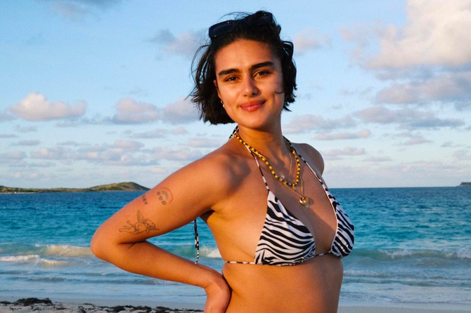 Российский Vogue впервые снял для обложки плюс-сайз модель